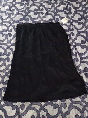 👠NWT BENTLEY Plus Size Skirt👠